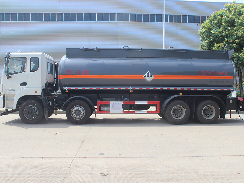 東風(fēng)20立方SCS5320GZWEQ6雜項(xiàng)危險物品罐式運(yùn)輸車