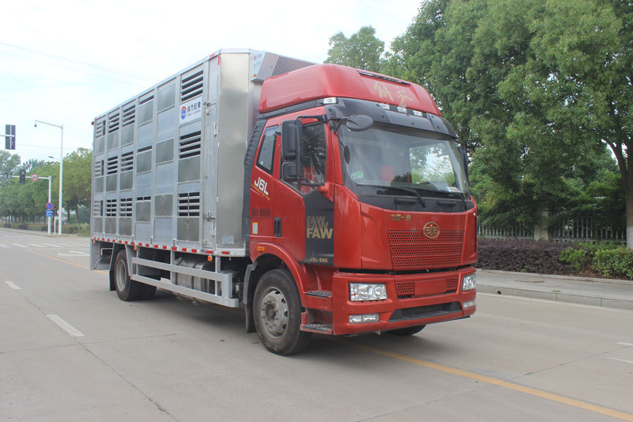 潤知星牌SCS5180CCQCA6型畜禽運輸車